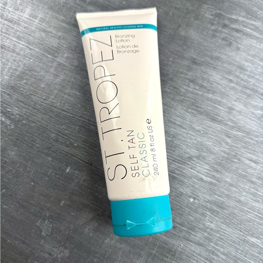 St. Tropez Self Tan Classic Bronzing Lotion 8 Oz Squeeze Bottle